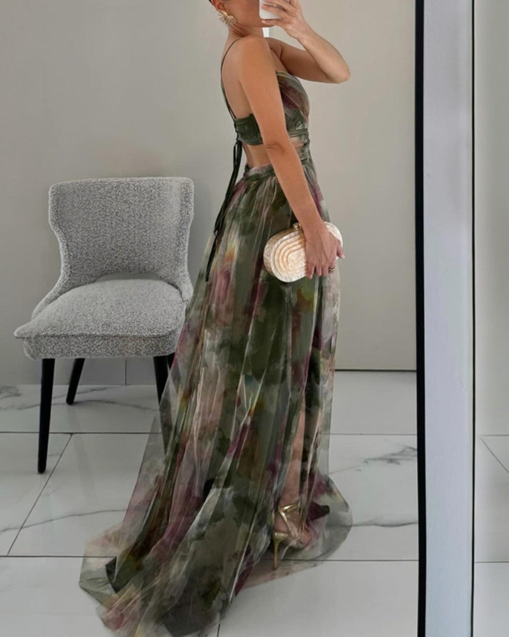 VESTIDO CON ESTAMPA FLORAL