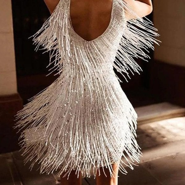 VESTIDO ELEGANTE CON FLECOS