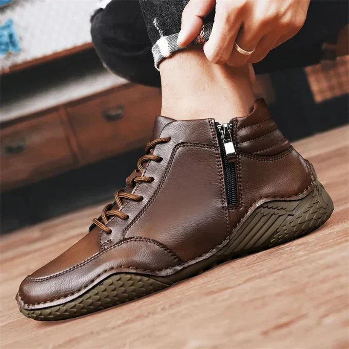 BOTAS DE MEDIA CAÑA EN CUERO