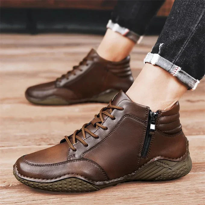 BOTAS DE MEDIA CAÑA EN CUERO