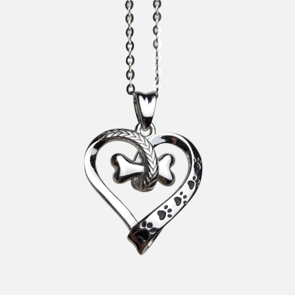 Collar con colgante en forma de pata de perro y corazón de acero inoxidable