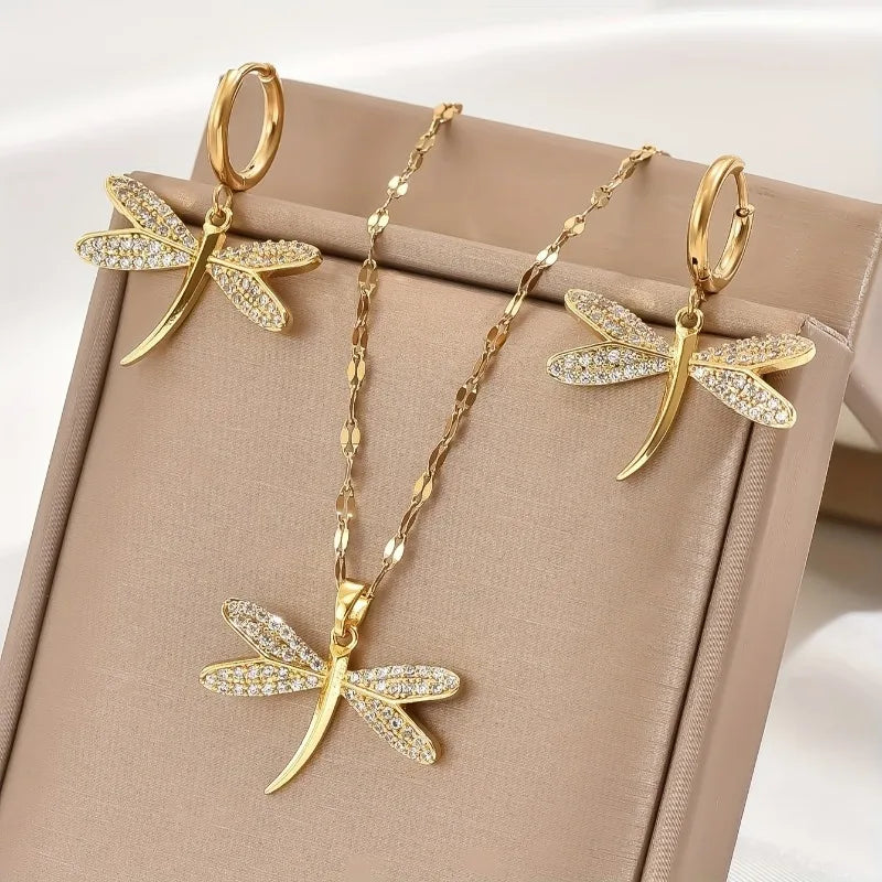 Collar con colgante en forma de libélula de oro y pendientes de regalo