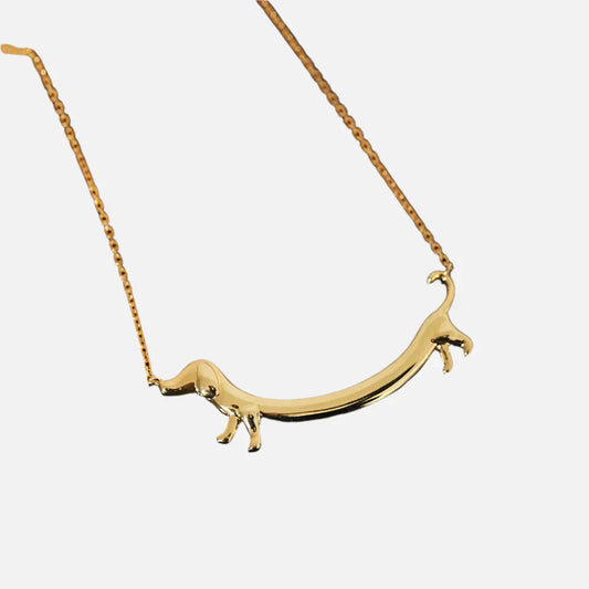 Collar con dachshund dorado