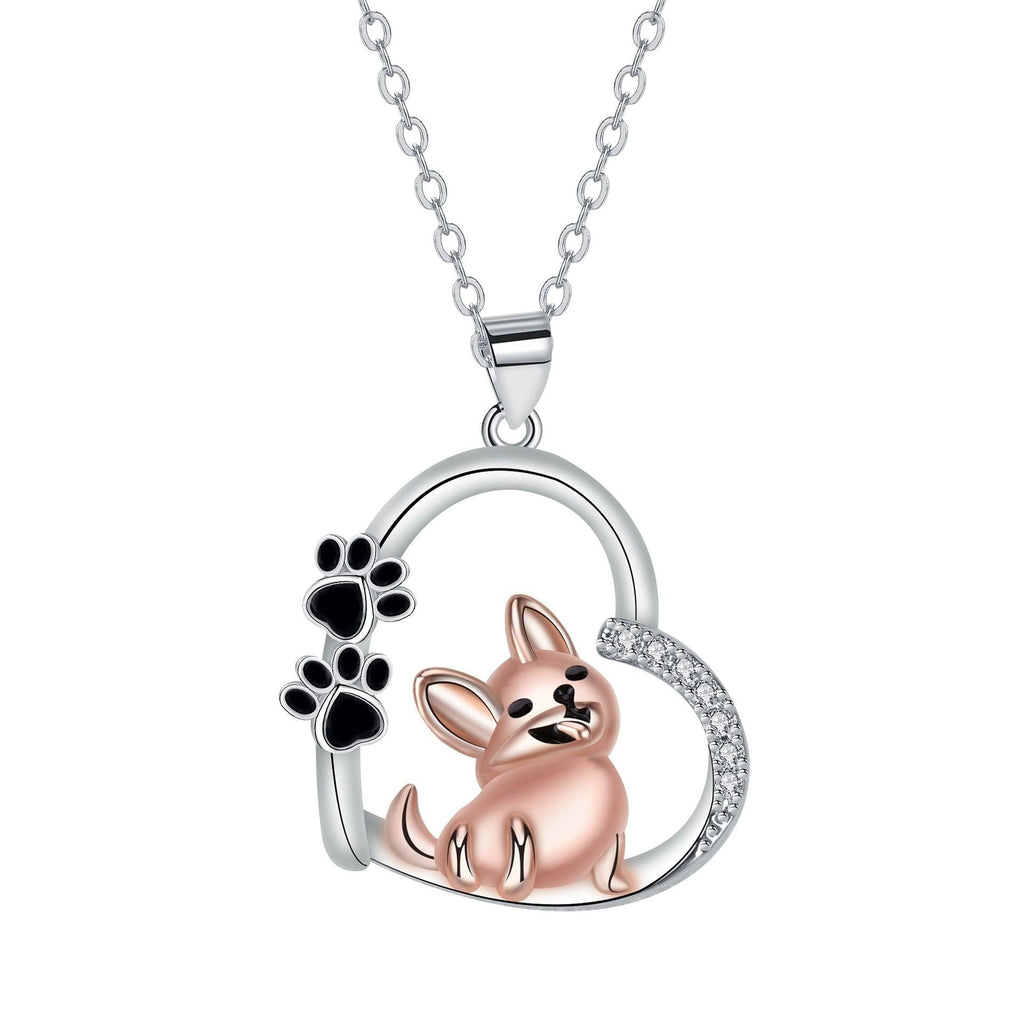 Bonita cadena con colgante en forma de corazón con perro