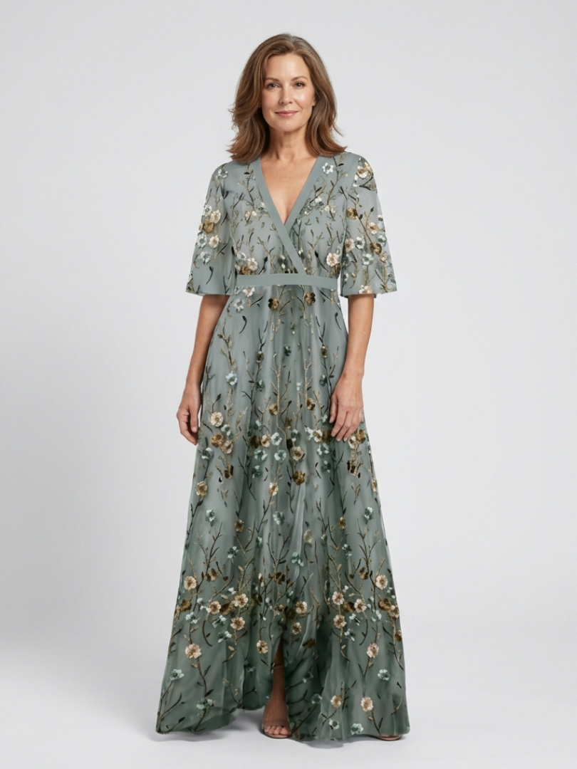 VESTIDO LARGO FLORAL CON MANGAS CORTAS Y ESCOTE EN V