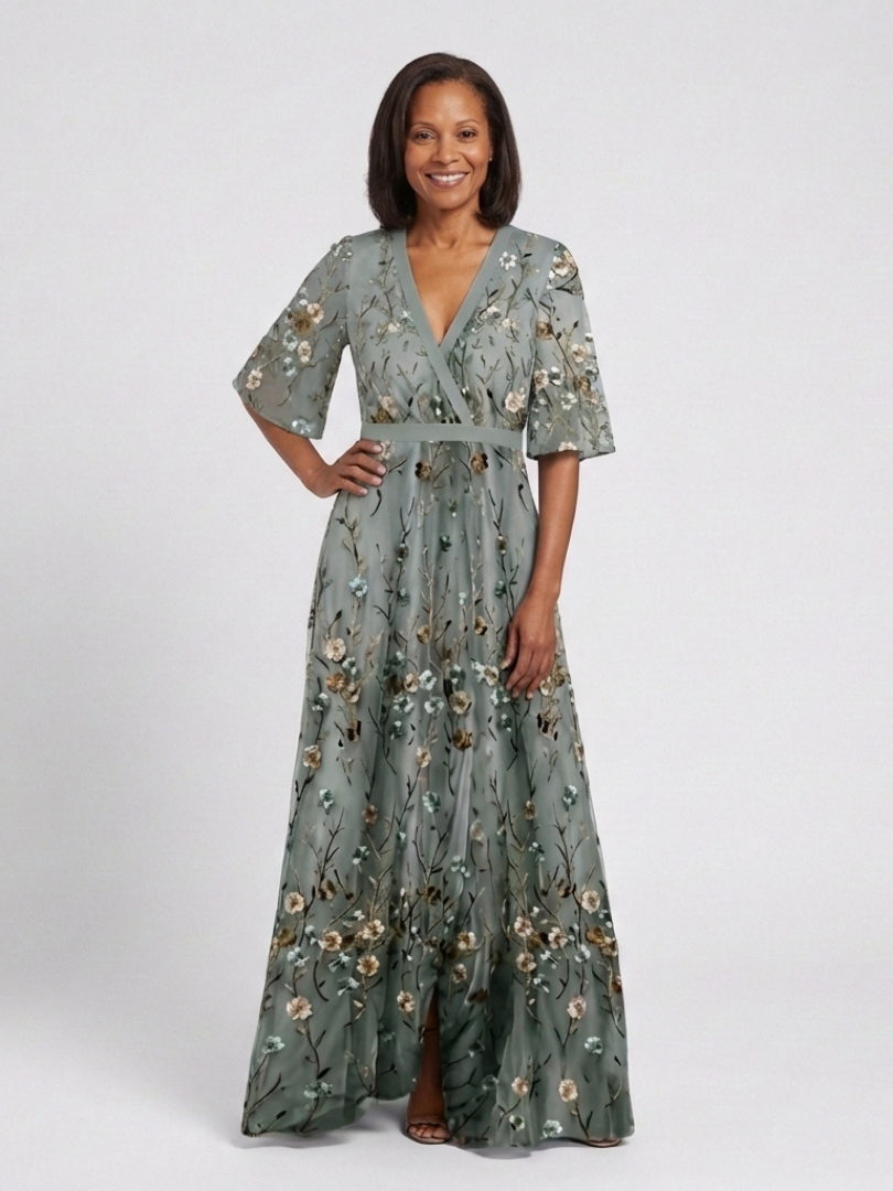 VESTIDO LARGO FLORAL CON MANGAS CORTAS Y ESCOTE EN V