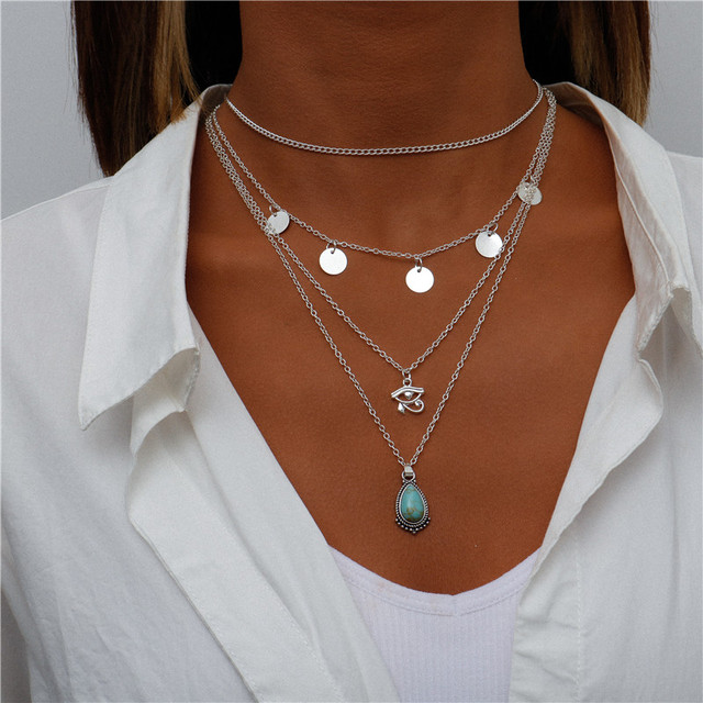 Collar de plata con piedra azul