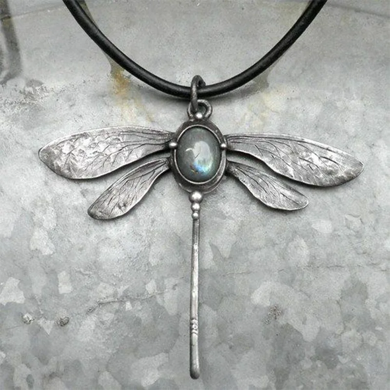 Collar Vintage Libélula