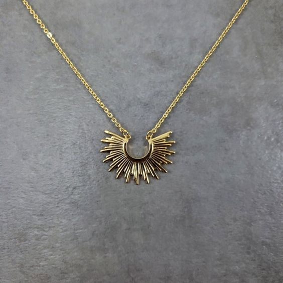 Collar vintage Emperador Dorado