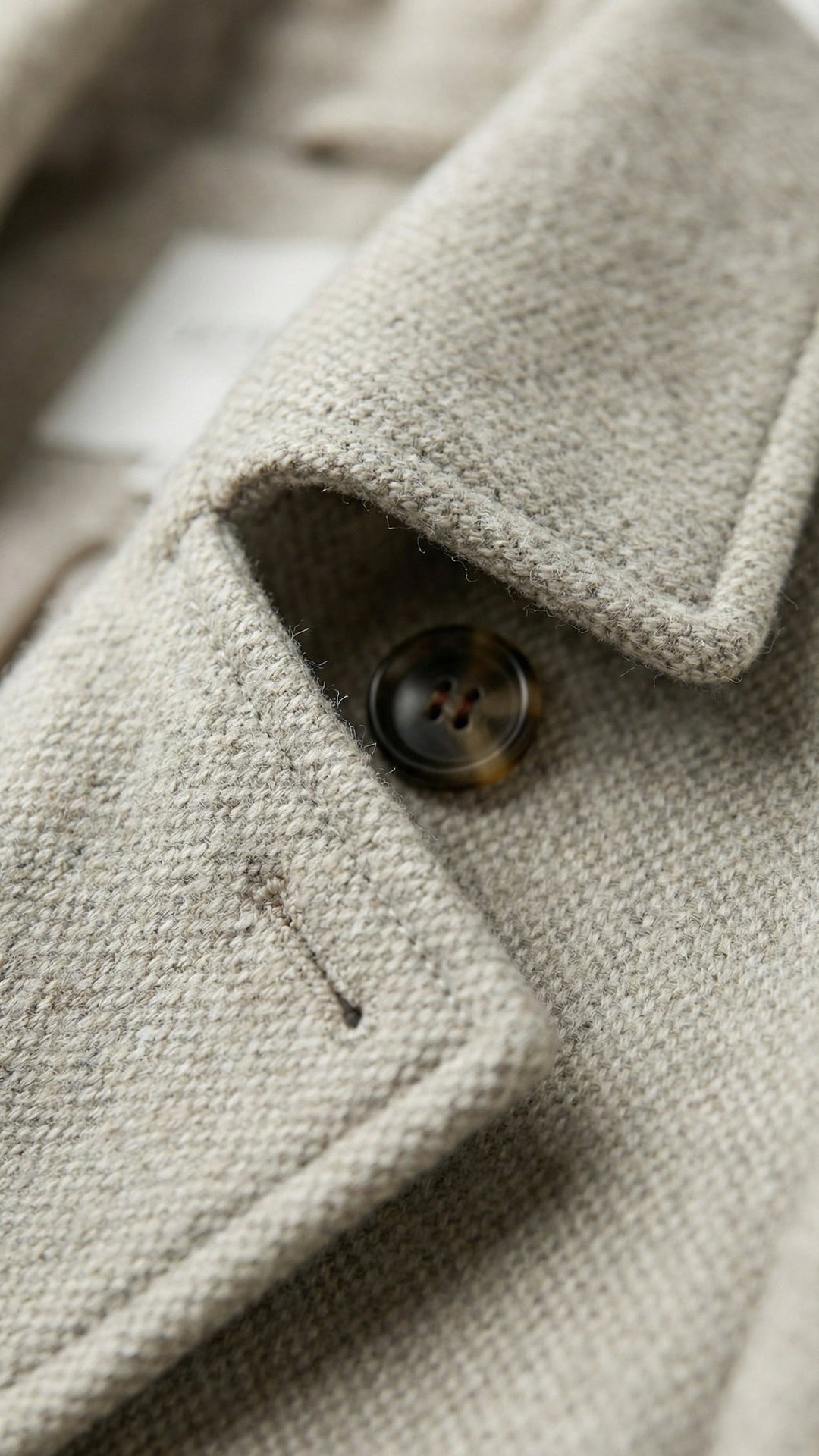 ABRIGO ATEMPORAL Y ELEGANTE