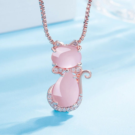 Collar con gatito adorable de piedra rosa con zircón